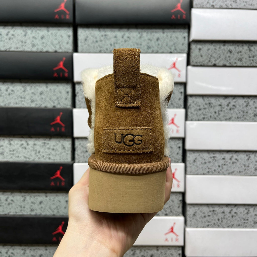 UGG Classic Ultra Mini Platform Women's Boot – Suede Ankle Boot with Cream Shearling Lining, Tonal Pull Loop & Chunky Serrated Platform Sole in Chestnut
