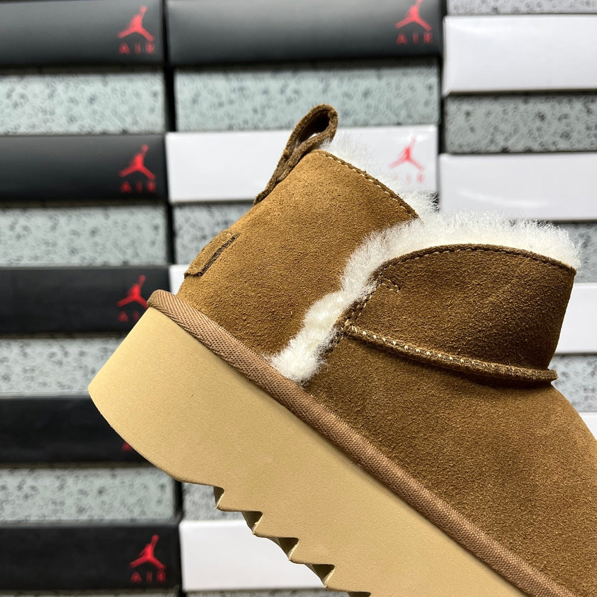 UGG Classic Ultra Mini Platform Women's Boot – Suede Ankle Boot with Cream Shearling Lining, Tonal Pull Loop & Chunky Serrated Platform Sole in Chestnut