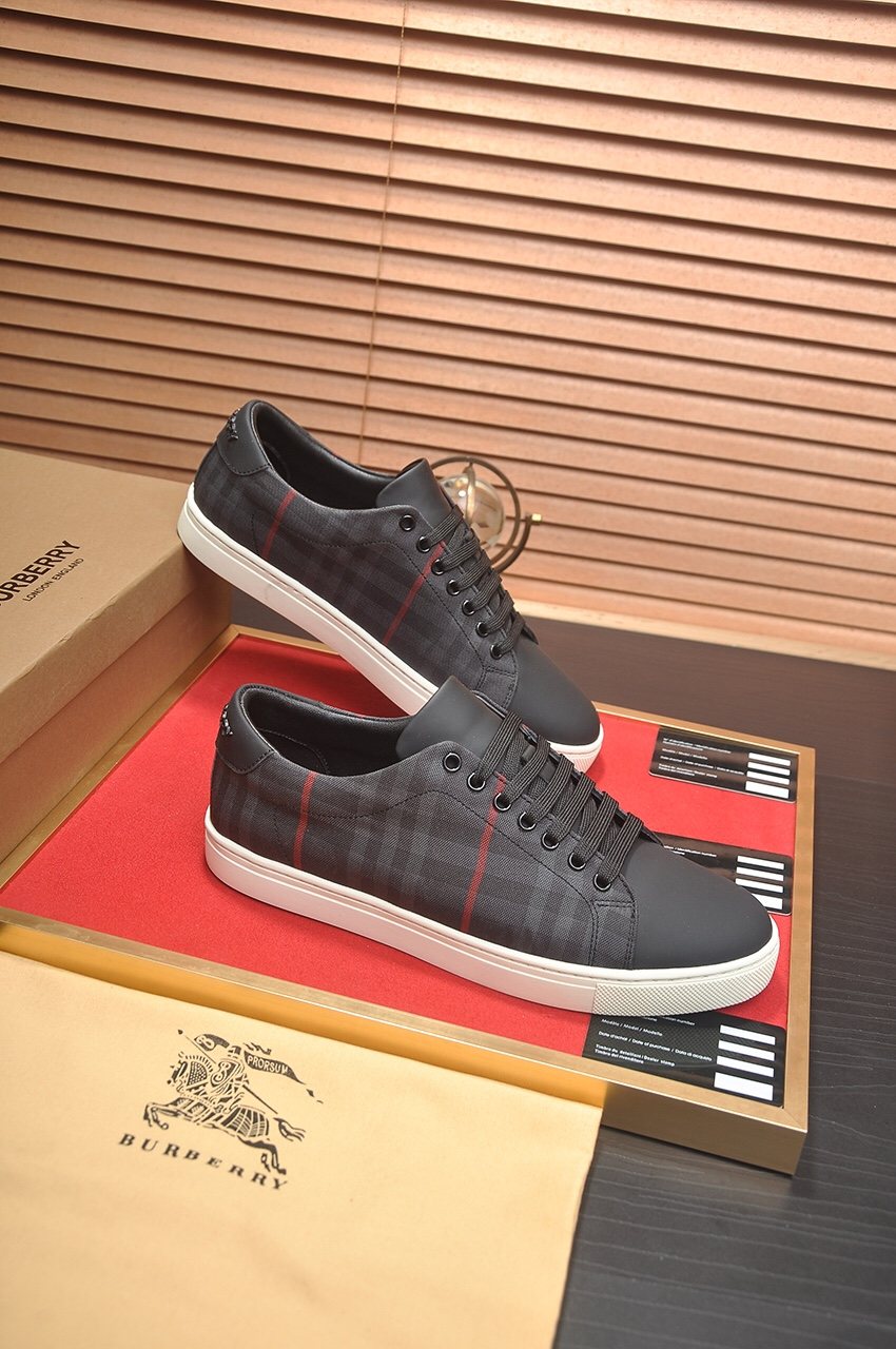Burberry Charcoal Plaid Low-Top Sneakers
