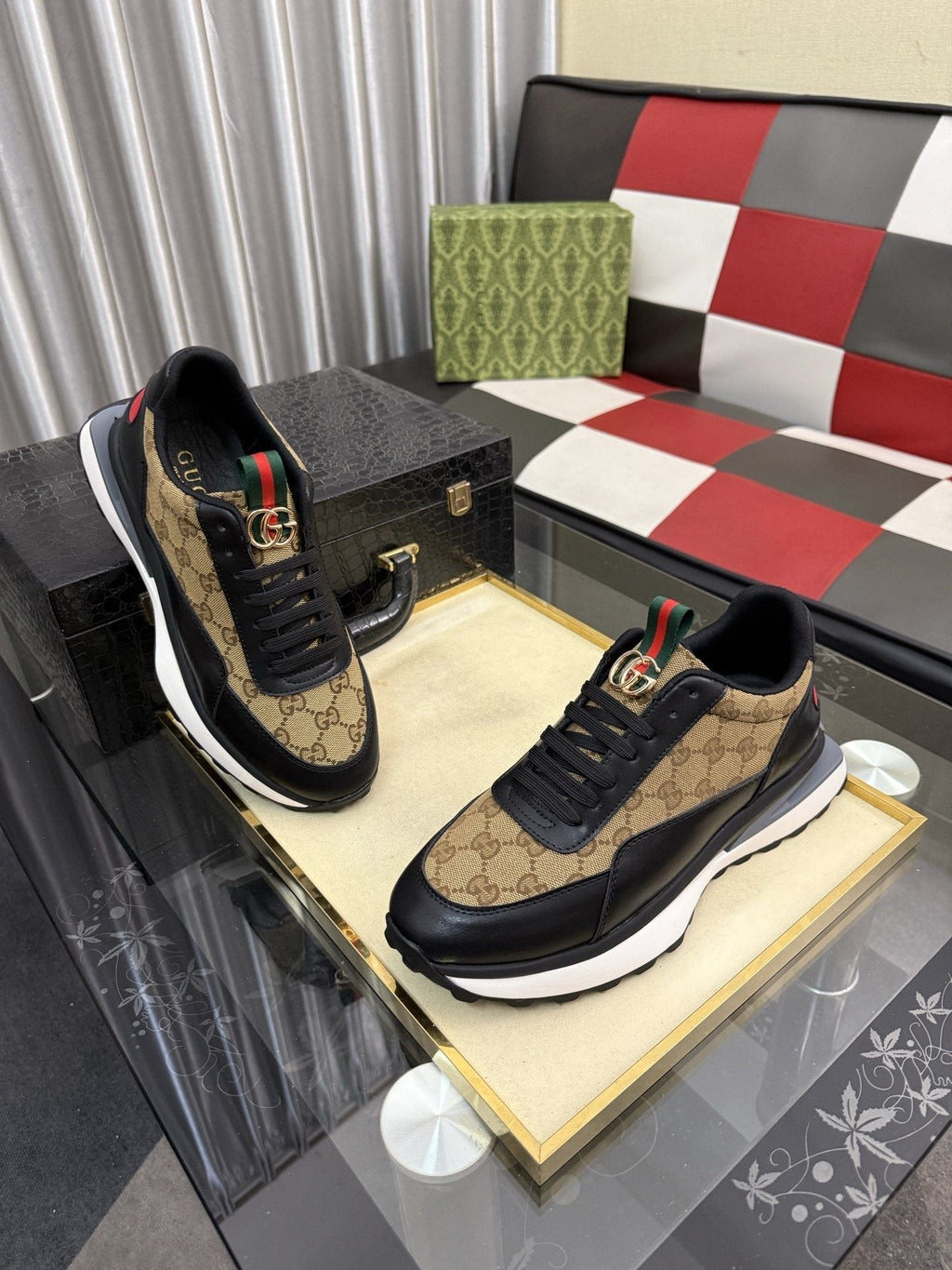 Gucci Men's Patterned Panel Low-Top Sneakers - Lace-Up Closure