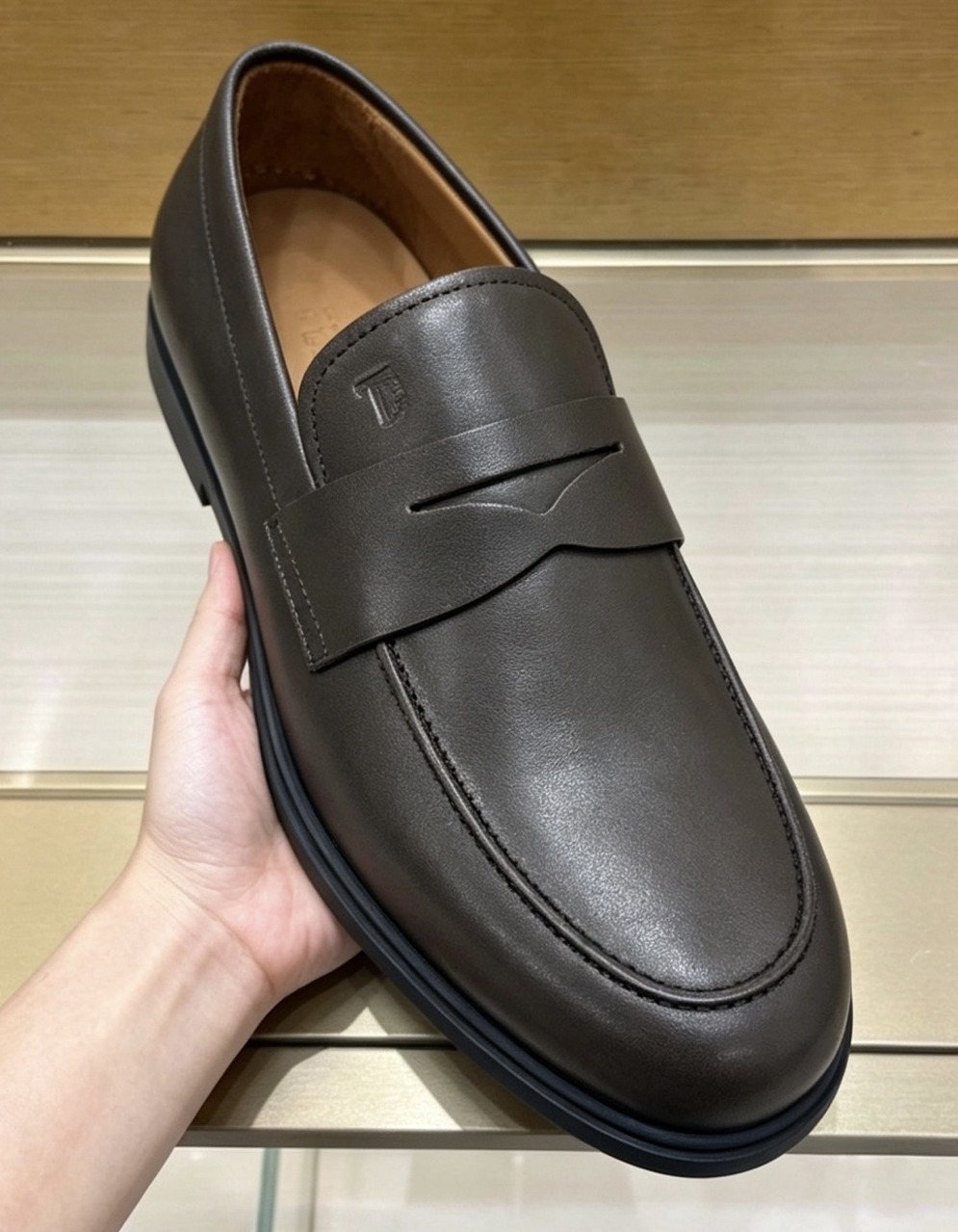 TOD'S Apron-Toe Slip-On Loafers