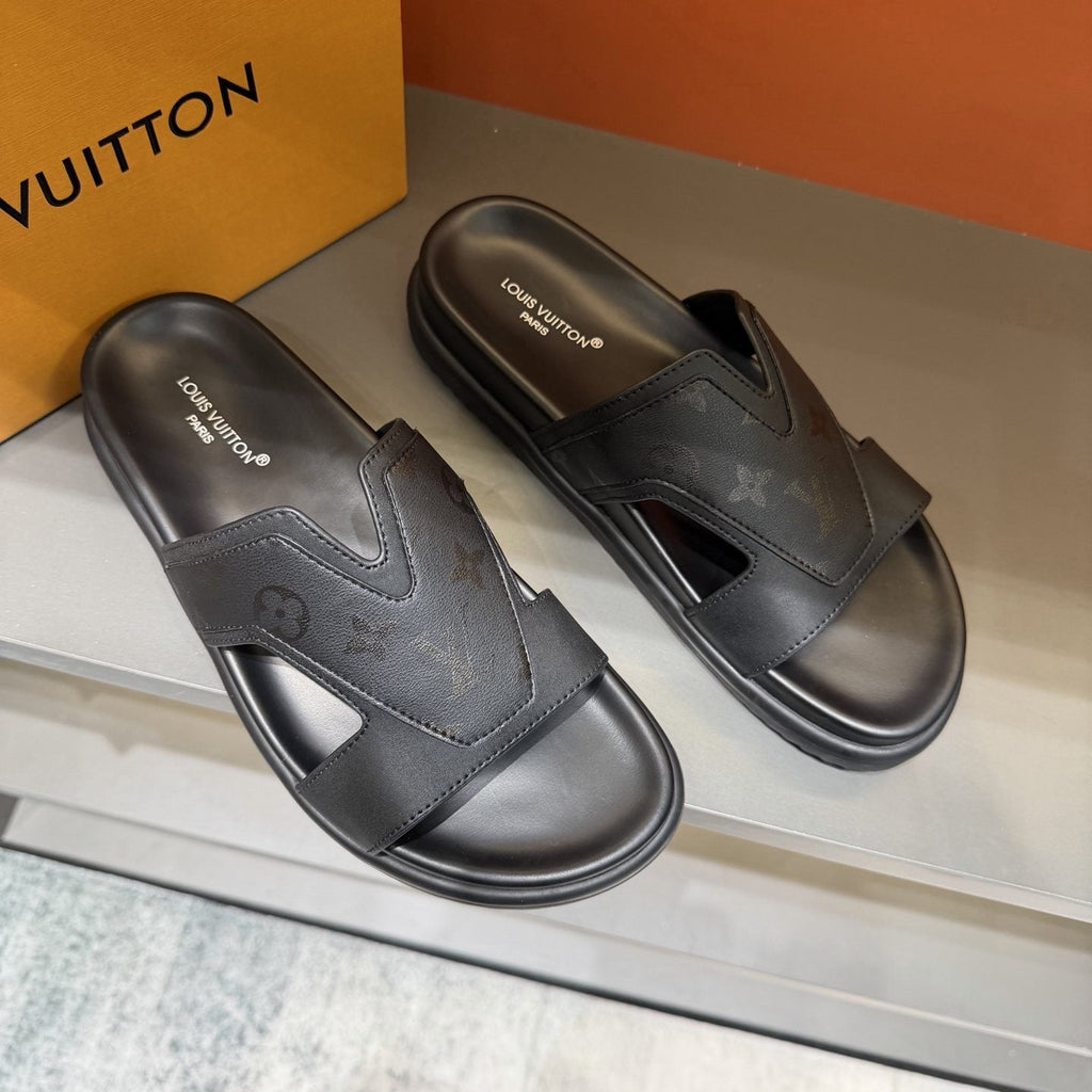 Louis Vuitton Oasis Men's Slide Sandals